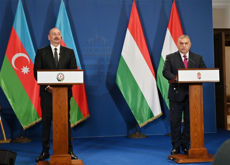 Ильхам Алиев и Виктор Орбан выступили с заявлениями для прессы - ФОТО