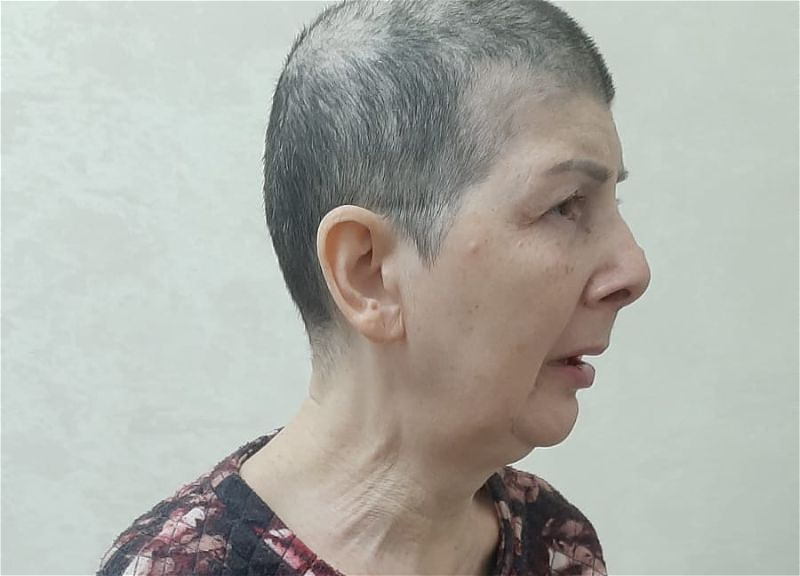 ПРИЗЫВ О ПОМОЩИ. Нармина Аббасова: «Я очень боюсь, что рак заберет мою маму…» - ФОТО