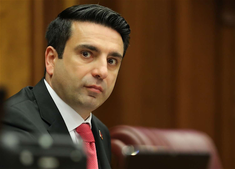 Спикер парламента Армении скептичен относительно развертывания миссии ОДКБ на границе с Азербайджаном
