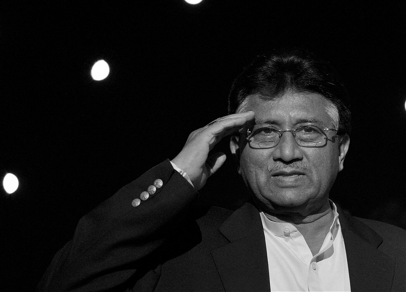СМИ: тело Мушаррафа доставили в Пакистан