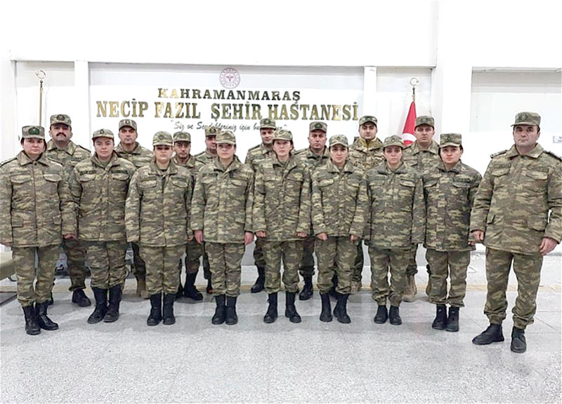 Азербайджанский военный медицинский персонал находится в Кахраманмараше