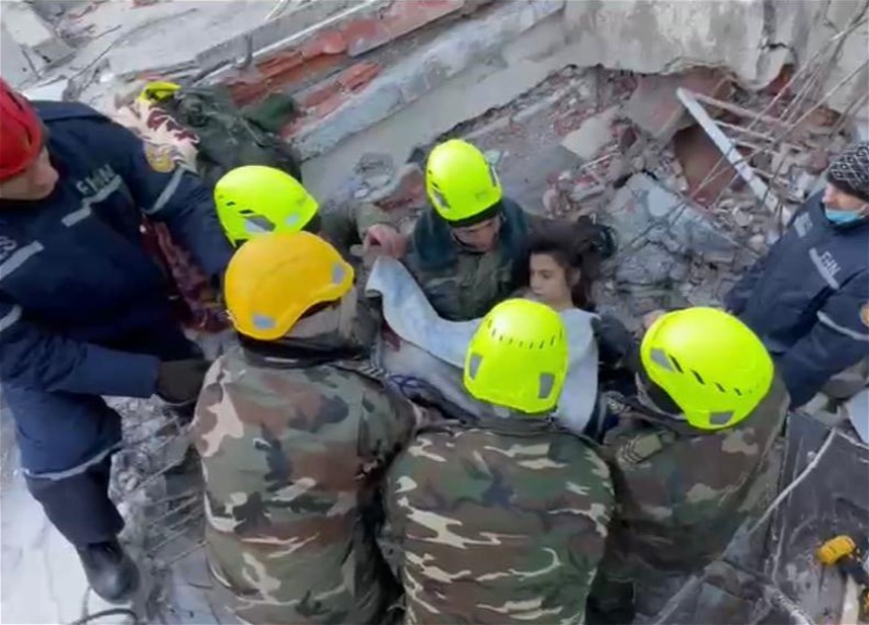 Спасатели МЧС Азербайджана вызволили из-под завалов в Турции 37 человек - ФОТО - ВИДЕО