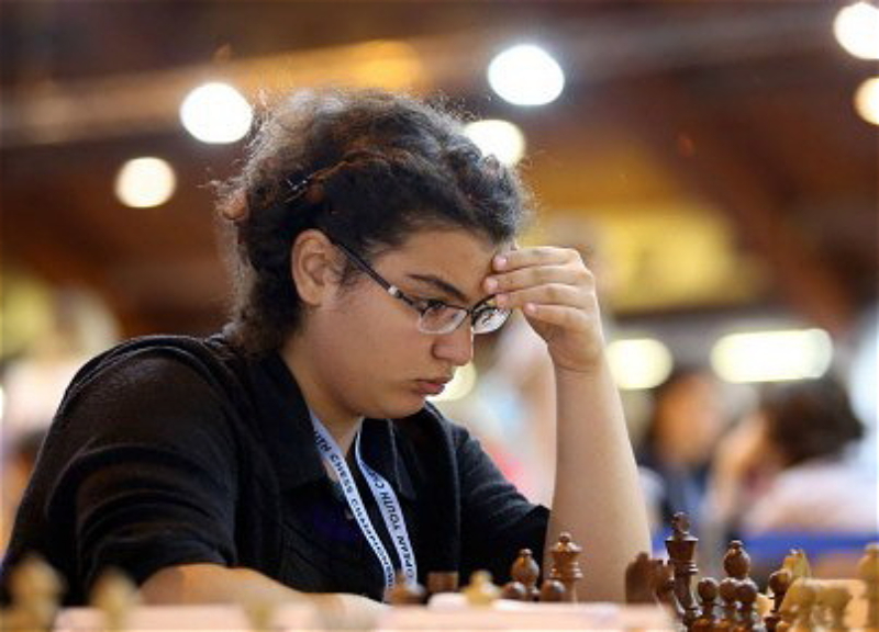17-летняя шахматистка продолжает лидировать в чемпионате Азербайджана