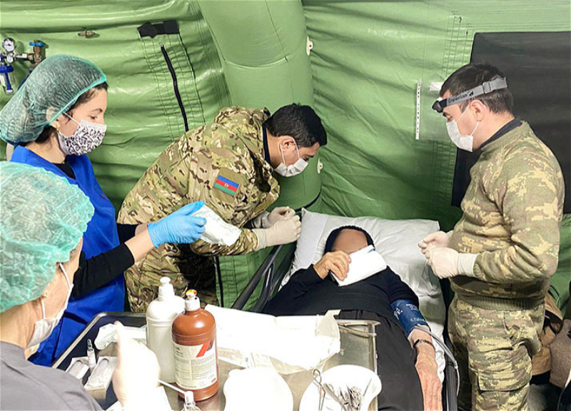 Военные врачи из Азербайджана провели в Турции 61 операцию - ФОТО