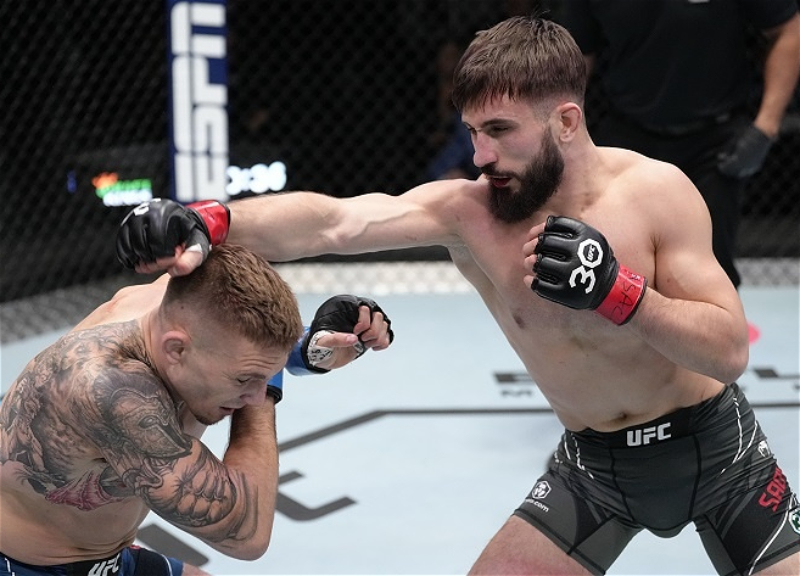 Яркий дебют азербайджанского бойца в UFC - ВИДЕО
