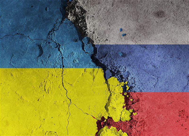 Война в Украине, год спустя: взгляд из Москвы и Киева