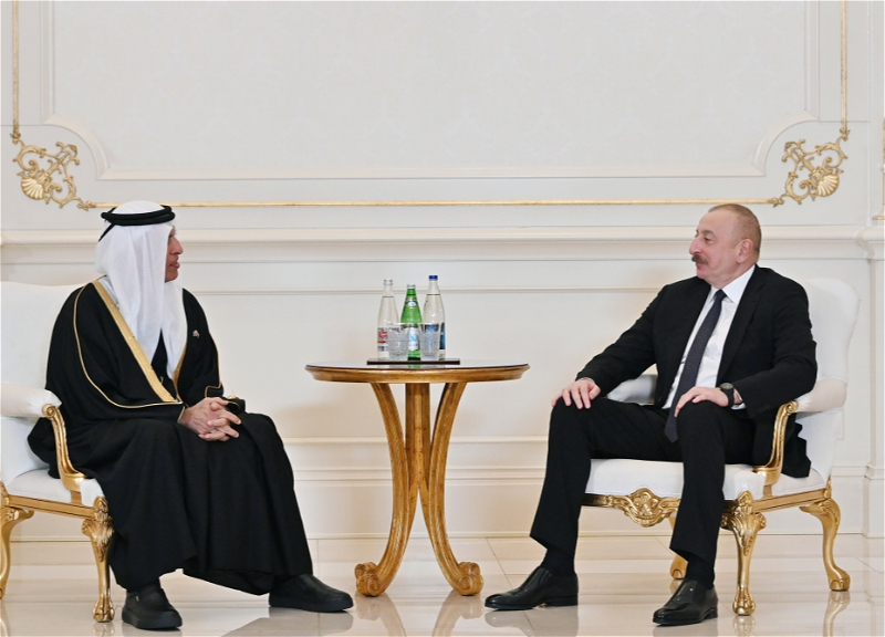 Президент Ильхам Алиев принял члена Высшего совета Объединенных Арабских Эмиратов