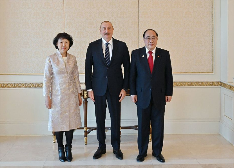Ильхам Алиев принял специального представителя правительства Китая по европейским делам - ФОТО