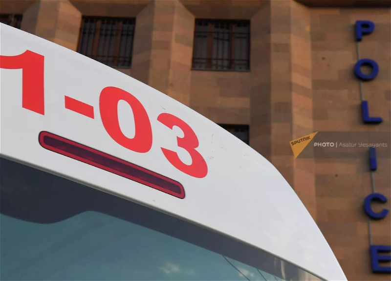 Тринадцать сотрудников правительства Армении пострадали в ДТП с участием служебного автобуса