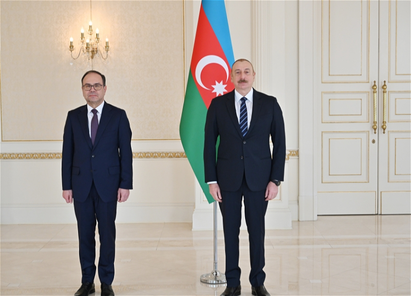 Президент Азербайджана принял верительные грамоты нового посла Болгарии - ФОТО