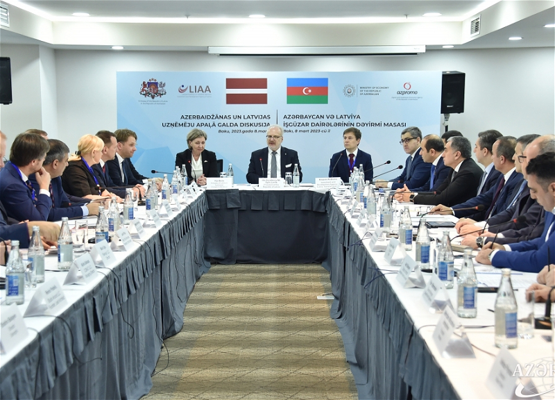Эгилс Левитс встретился в Баку с азербайджанскими и латвийскими бизнесменами - ФОТО