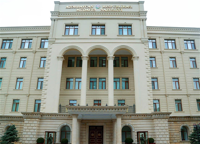 Минобороны: Азербайджанская армия открыла ответный огонь в направлении ВС Армении