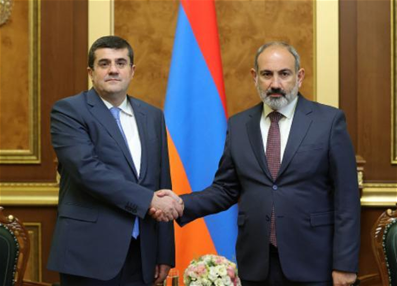 «Грапарак»: Пашинян указал Арутюняну на безальтернативность интеграции с Азербайджаном