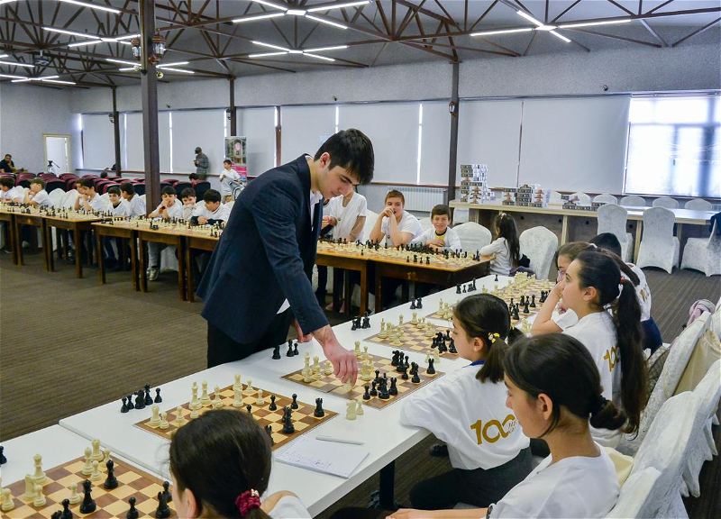 Азербайджанские гроссмейстеры провели мастер-класс в Губе - ФОТО