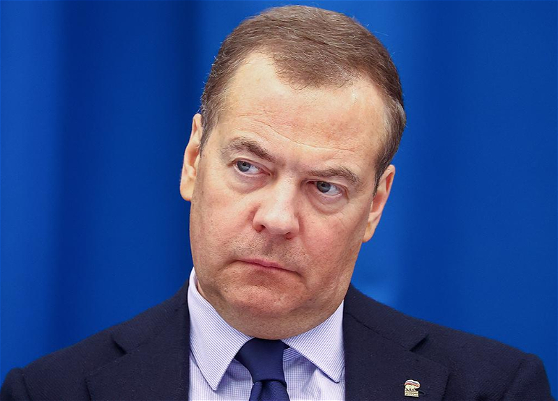 «Все ходят под Богом и ракетами»: Медведев пригрозил суду в Гааге гиперзвуковой ракетой