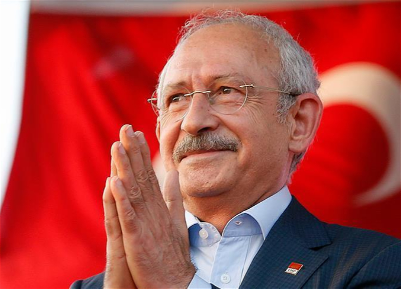 Оппозиционер Кемаль Кылычдароглу подал заявку для регистрации кандидатом в президенты Турции