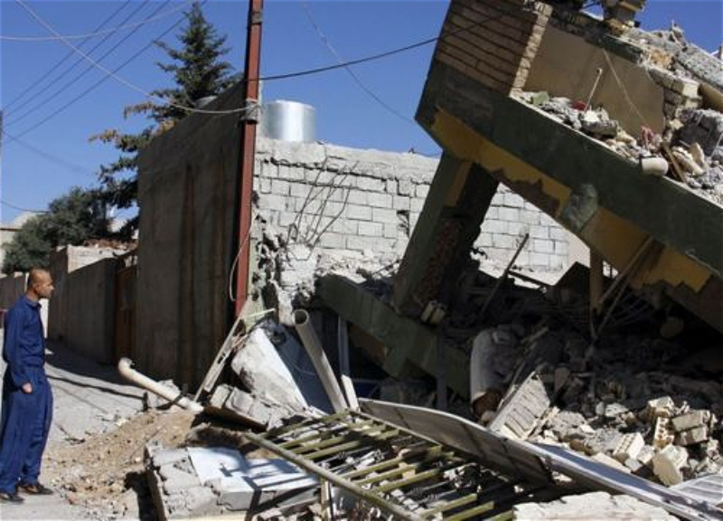 В Иране в результате землетрясения пострадали 82 человека