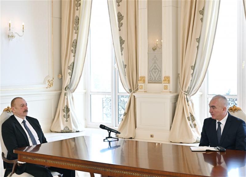 Президент Ильхам Алиев принял Масима Мамедова в связи с назначением его специальным представителем Президента в Лачинском районе
