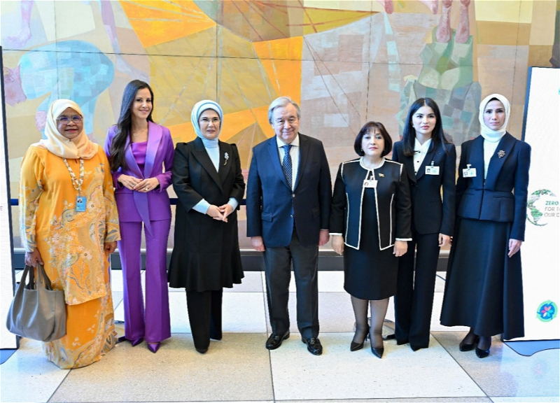Сахиба Гафарова посетила в штаб-квартире ООН уголок памяти жертв землетрясения в Турции