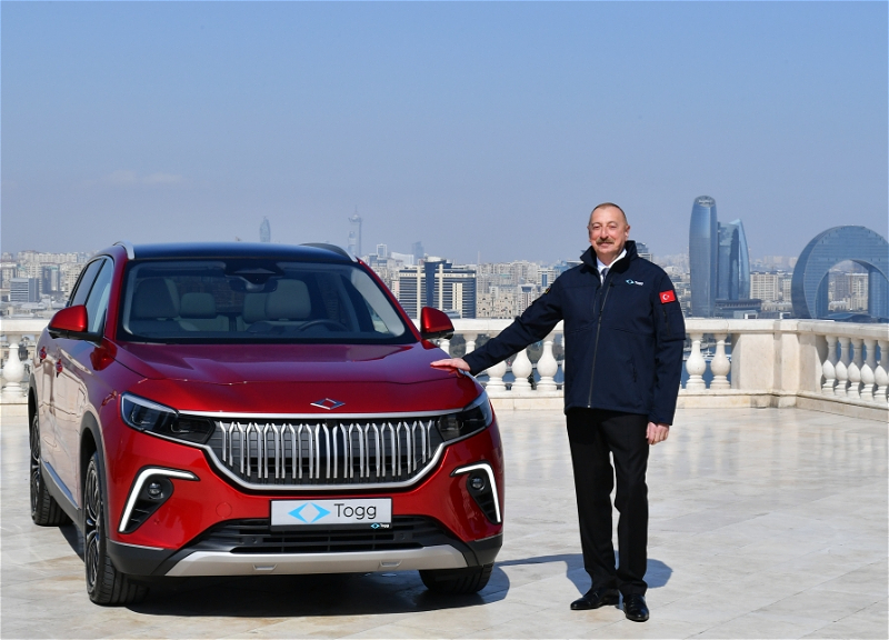 Ильхаму Алиеву представлен турецкий электромобиль Togg - ФОТО