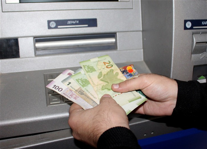 Выплачены пенсии за апрель по Баку, Сумгайыту и Абшеронскому району