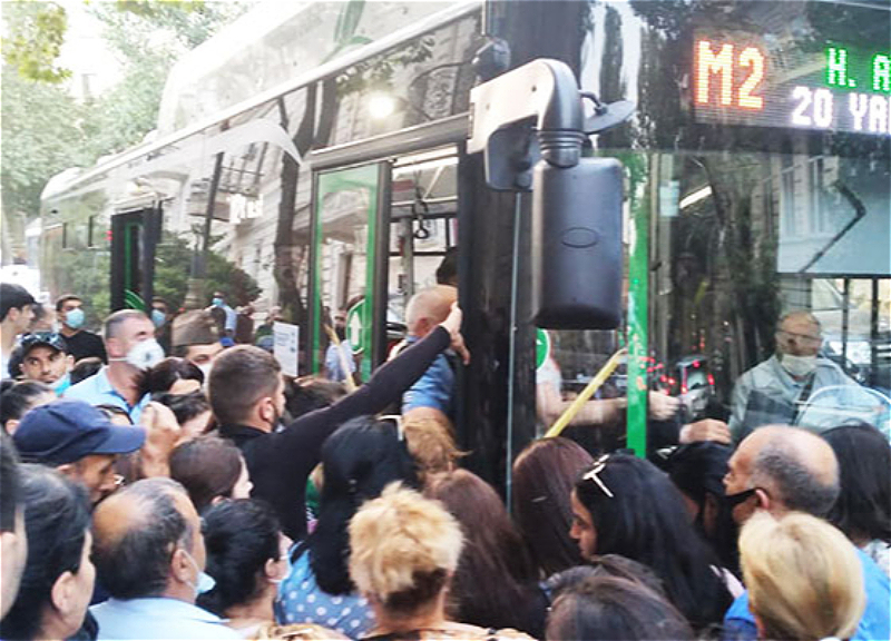 55 marşrut xətti üzrə avtobuslar gecikir