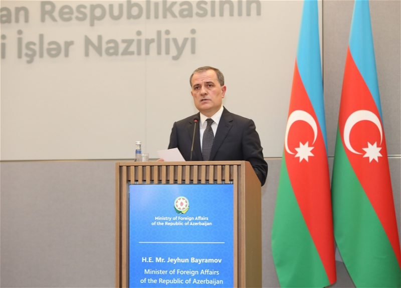Глава МИД Азербайджана ответил французскому министру по поводу КПП в Лачине