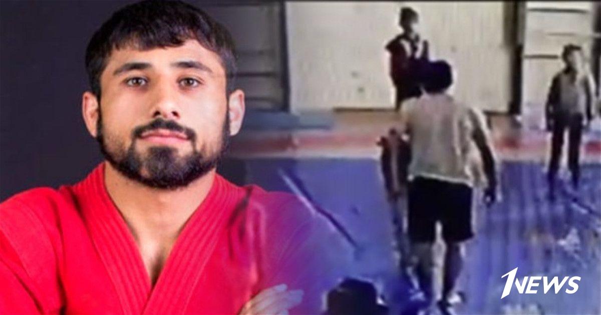 Пленные азербайджанцы в армении. Пленные армяне в азербайджане. Азербайджанцы с пистолетом. Нашли ли азербайджанца убившего. Нашли ли азербайджанца убившего.