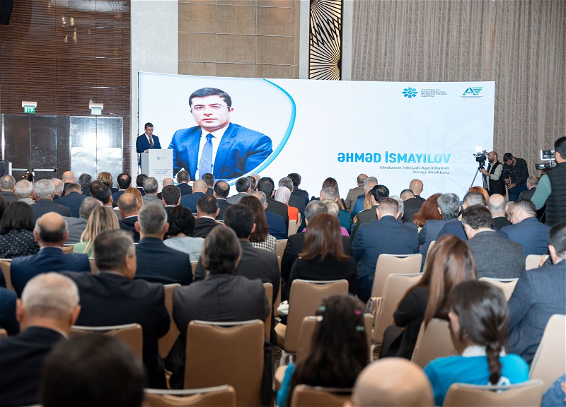 “Ümummilli Lider Heydər Əliyevin media siyasəti və müasir Azərbaycan mediası” mövzusunda konfrans keçirilib