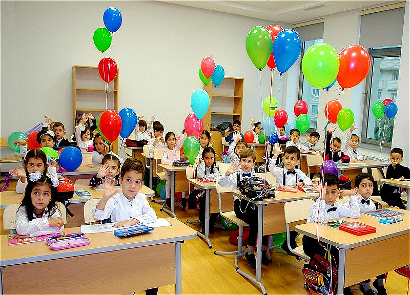 С сегодняшнего дня в Азербайджане начался прием в первые классы – ФОТО