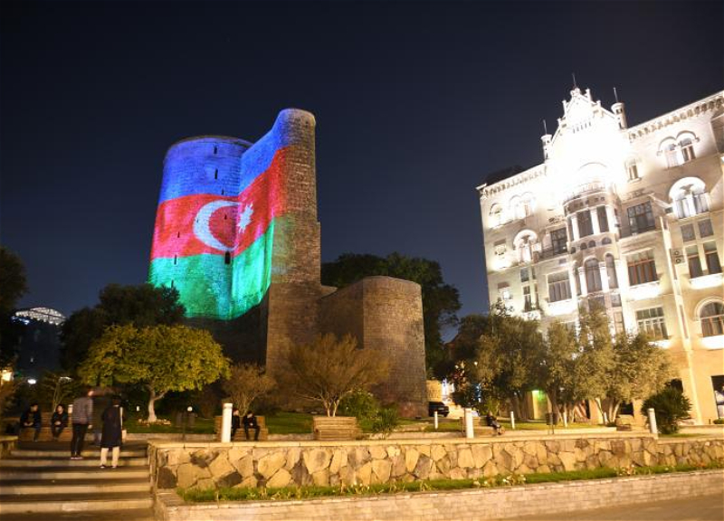 В Азербайджане в связи с Днем независимости три дня будут нерабочими