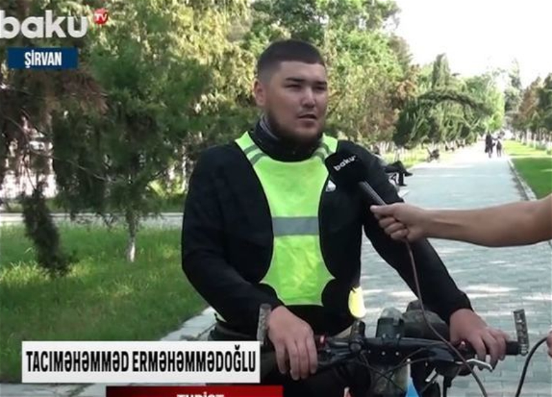 Молодой казахстанец на велосипеде отправился на хадж в Мекку - ВИДЕО
