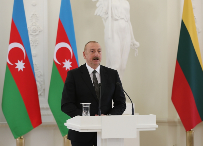 Президент: И в Литве, и в Азербайджане уделяется большое внимание созданию возобновляемых видов энергии