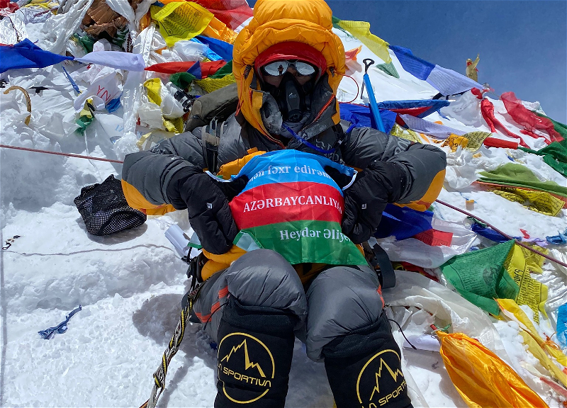 Первая азербайджанка на Эвересте! Эльмира Асланова покорила высочайшую вершину мира! - ФОТО