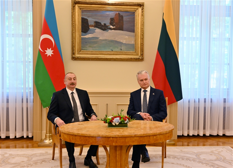 Состоялась встреча президентов Азербайджана и Литвы в узком составе - ФОТО