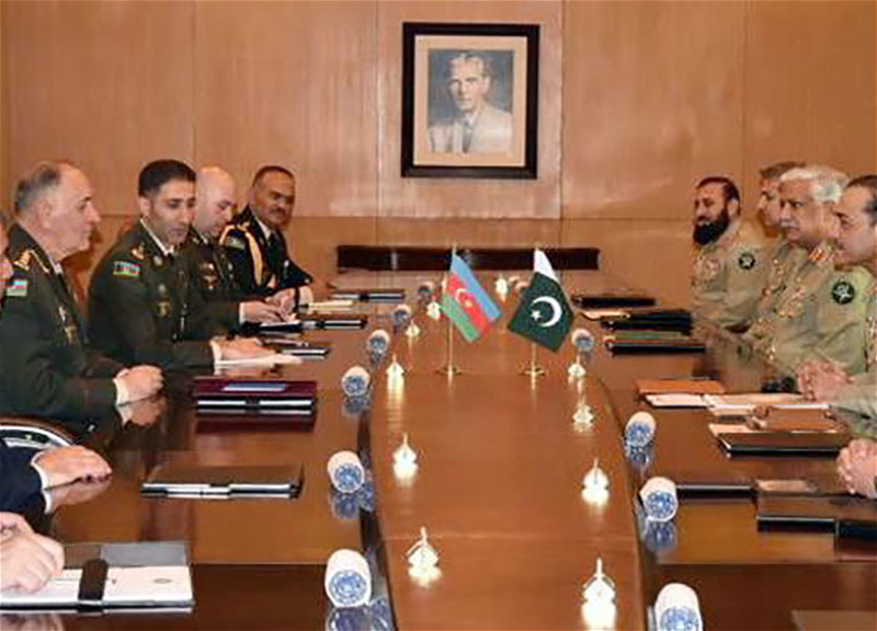 Командующий Сухопутными войсками ВС Пакистана отметил широкие возможности для развития военных связей с Азербайджаном – ФОТО