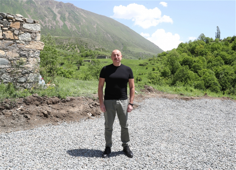 Президент Ильхам Алиев совершил поездку в Кяльбаджарский район - ФОТО - ВИДЕО