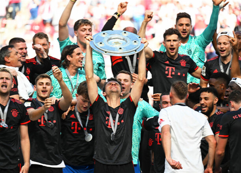 «Бавария» в 11-й раз подряд стала чемпионом Германии