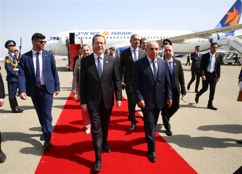 Президент Израиля прибыл с официальным визитом в Азербайджан - ФОТО - ОБНОВЛЕНО