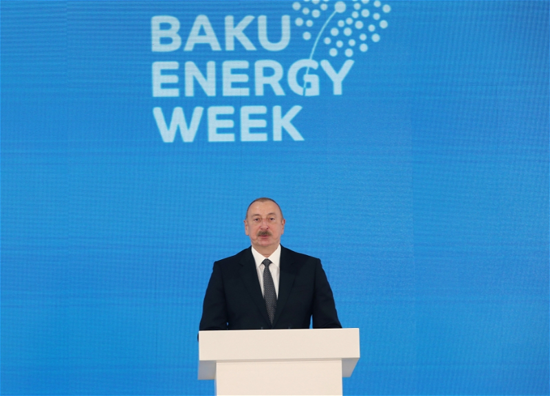 Ильхам Алиев выступил на церемонии официального открытия 28-й Международной выставки нефти и газа Каспия в рамках Бакинской энергетической недели - ФОТО