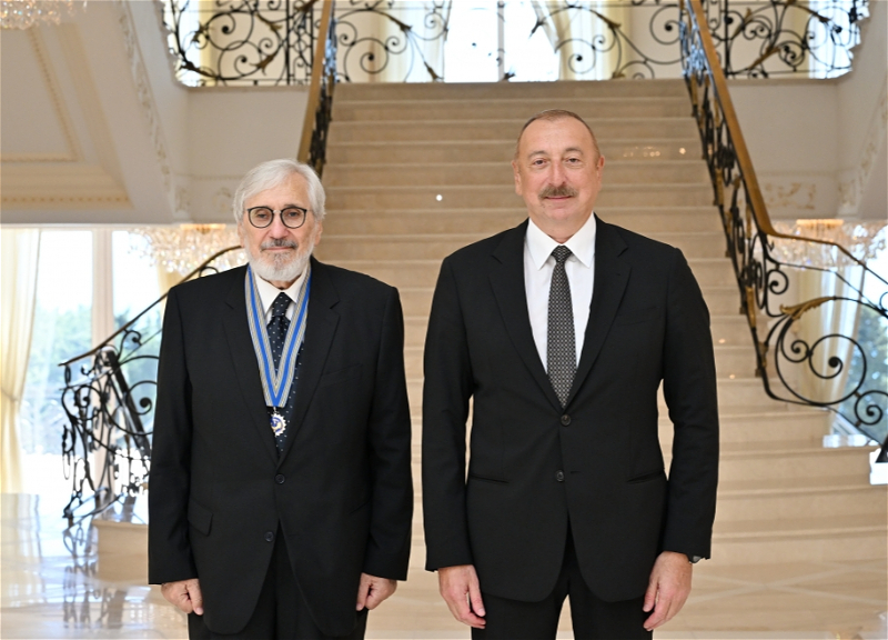 Ильхам Алиев вручил орден «Истиглал» Народному артисту Огтаю Миргасымову - ФОТО