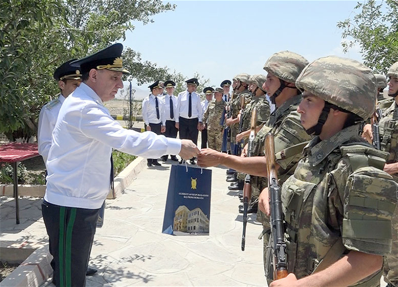 Генеральный прокурор встретился с военнослужащими в Нахчыване - ВИДЕО