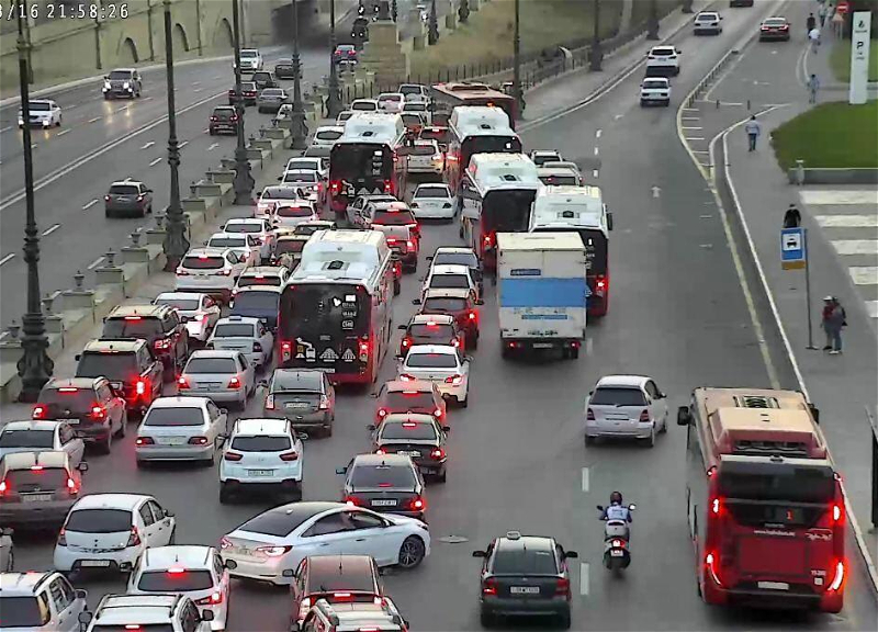 BNA: 140 avtobusun hərəkət intervalında gecikmələr var