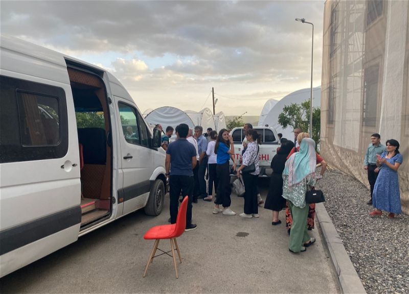 Сегодня еще 22 семьи вернулись в Лачин - ФОТО