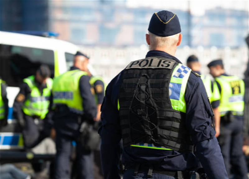 İsveç polisi Qurani-Kərimin yandırılması aksiyasına icazə verdi
