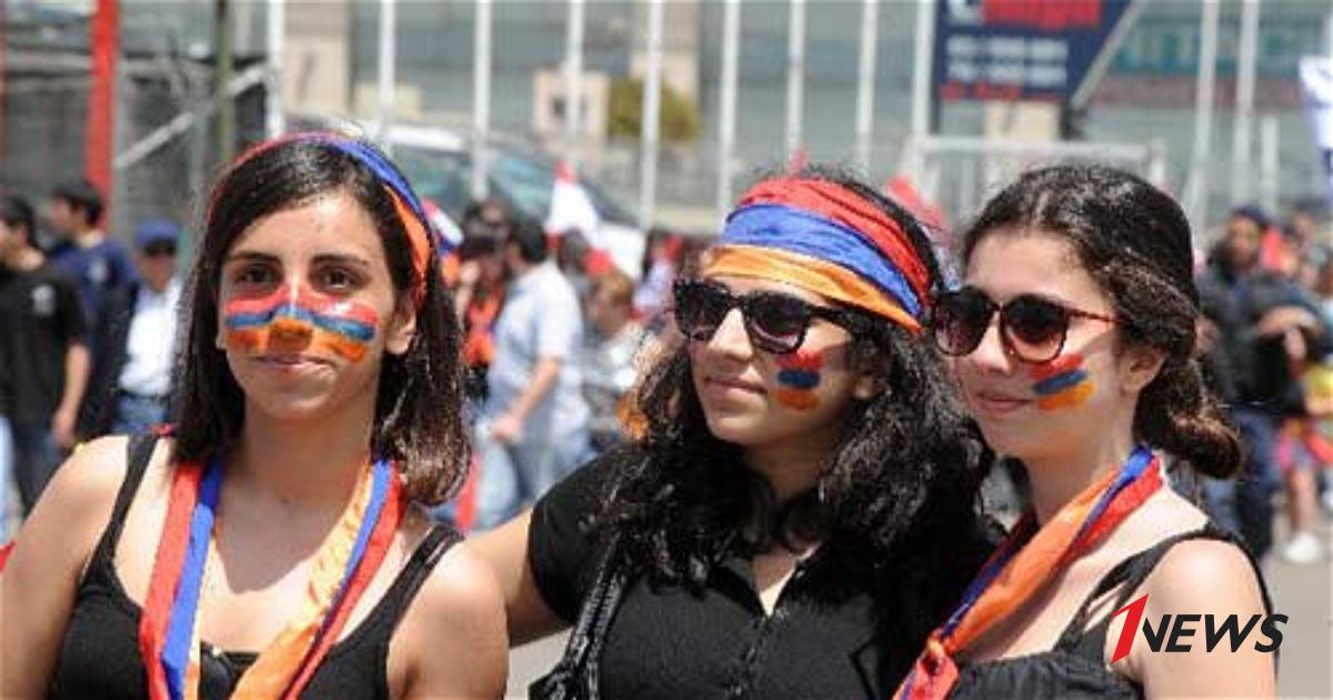Жители еревана. Население Армении 2022. Ереван население. Армения люди. Армяне люди.