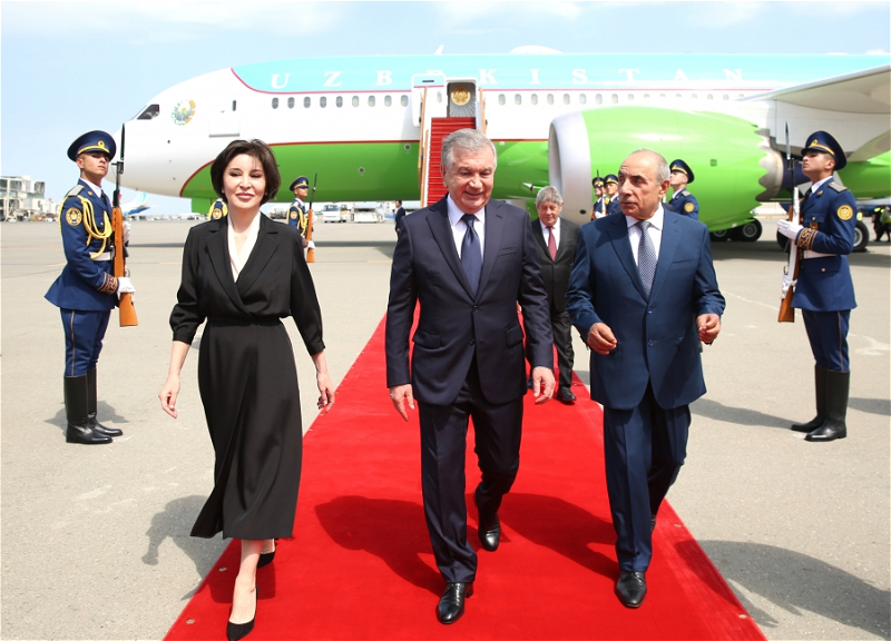 Шавкат Мирзиёев прибыл в Азербайджан - ФОТО - ОБНОВЛЕНО