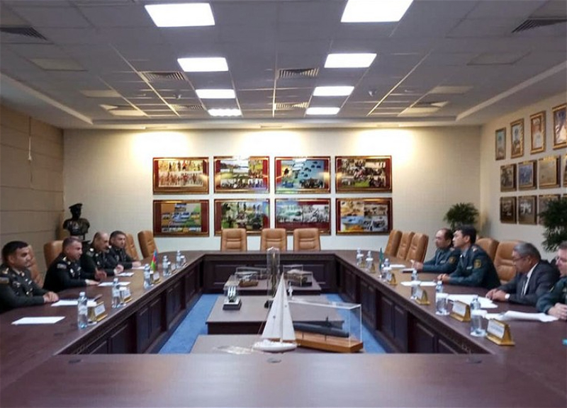 Военнослужащие Азербайджана и Казахстана обсудили вопросы морально-психологического обеспечения - ФОТО
