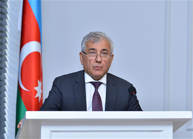 Президент Азербайджана сменил ректора Бакинского инженерного университета