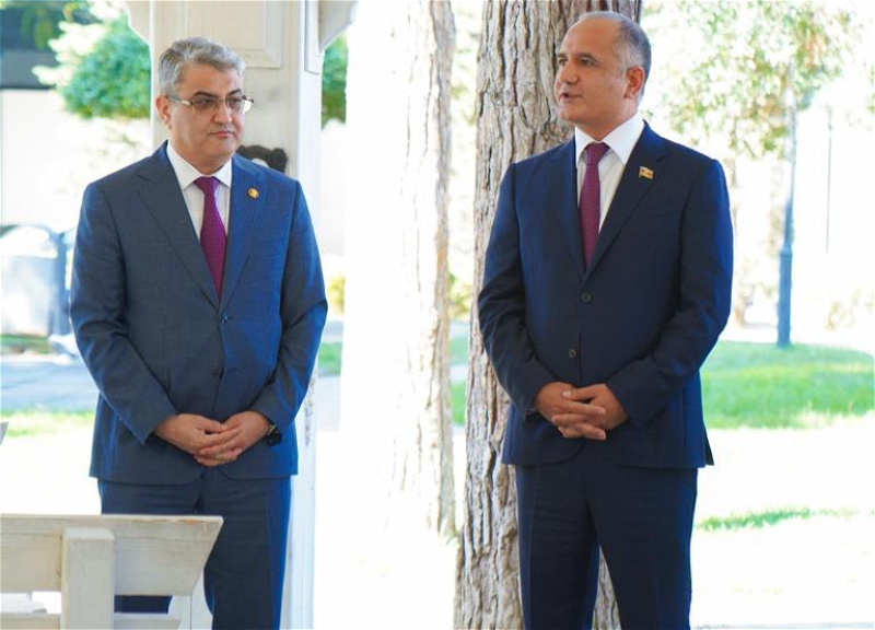 Binəqədidə partiya fəalları və sakinlərlə növbəti görüş keçirilb - FOTO